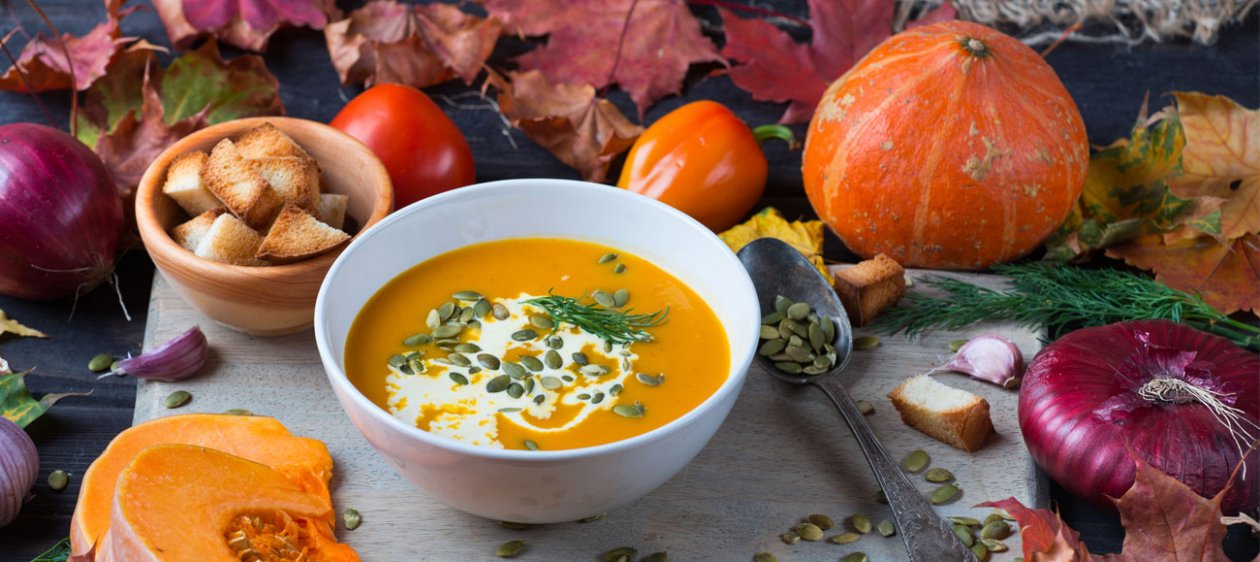 Aprende a preparar 3 deliciosas cremas de verduras este otoño