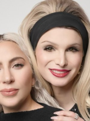 Lady Gaga defendió a su amiga transgénero del odio en redes: 