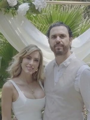 Melina Figueroa se casó por el civil con Emiliano Castro en México
