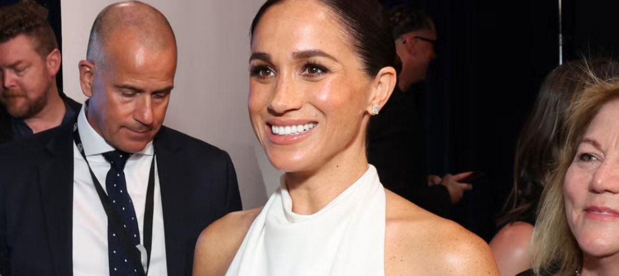 La invitada estrella: Meghan Markle se robó las miradas en el desfile de Balenciaga en París