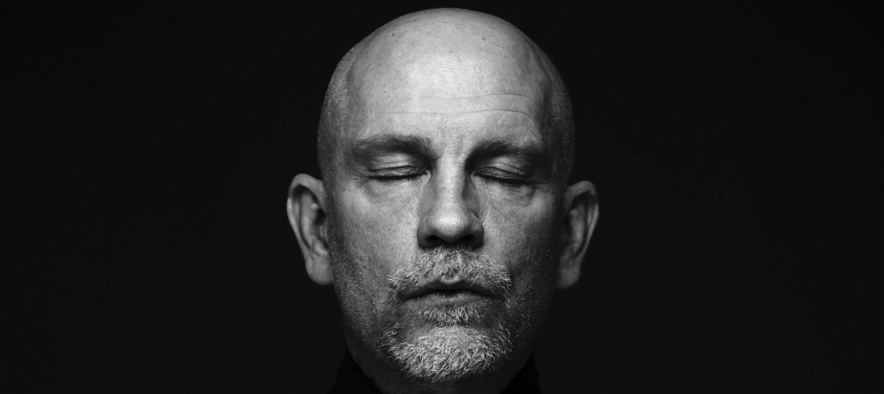 John Malkovich regresa a Chile recitando a Pablo Neruda