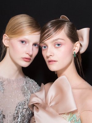 [DIY] Belleza: Lleva un look de impacto con este peinado de pasarela