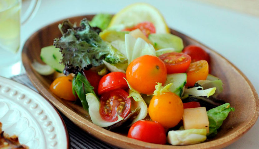 ensalada de tomates y melón