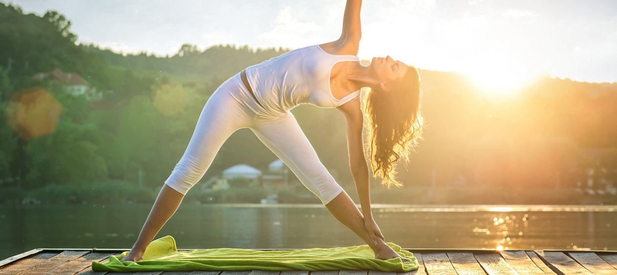 Acércate al Yoga a través de Namaste, un cuaderno de prácticas