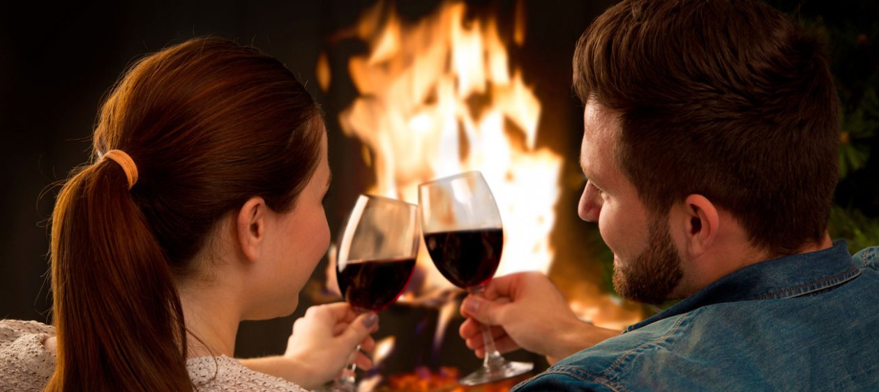 Estudio reveló que las parejas que beben juntas son más felices