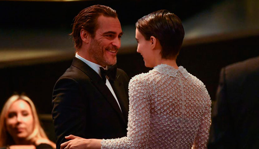 Joaquin Phoenix y Rooney Mara