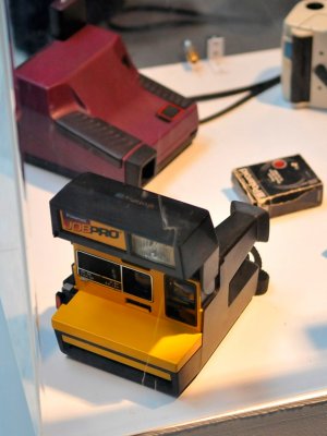 Exposición fotográfica y de cámaras Polaroid de colección