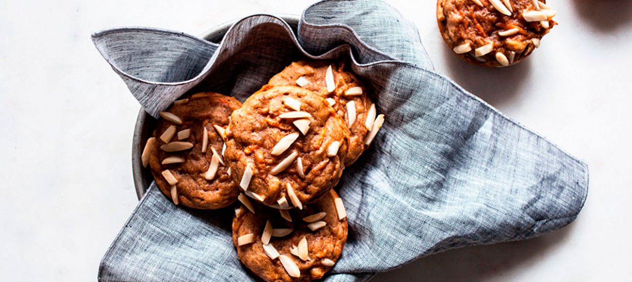 Receta saludable: Muffins de zanahoria chai con almendras