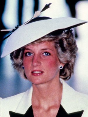Museo de La moda presenta la exposición 'Recordando a Diana (1961-1997)'