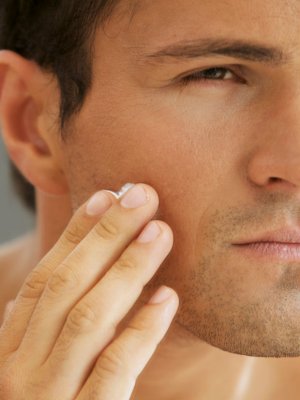 [COLUMNA] Pati Calfio: Cuidado facial masculino, consejos y productos