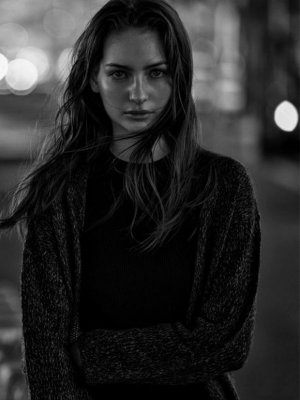 Hija de Paul Walker debuta como modelo