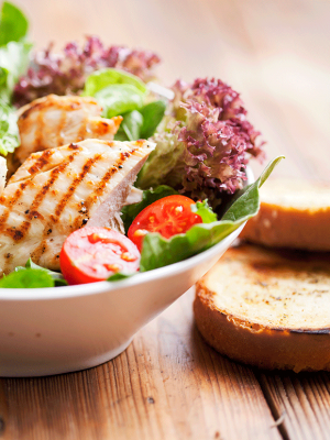 7 Ideas para hacer tus comidas de la noche más ligeras