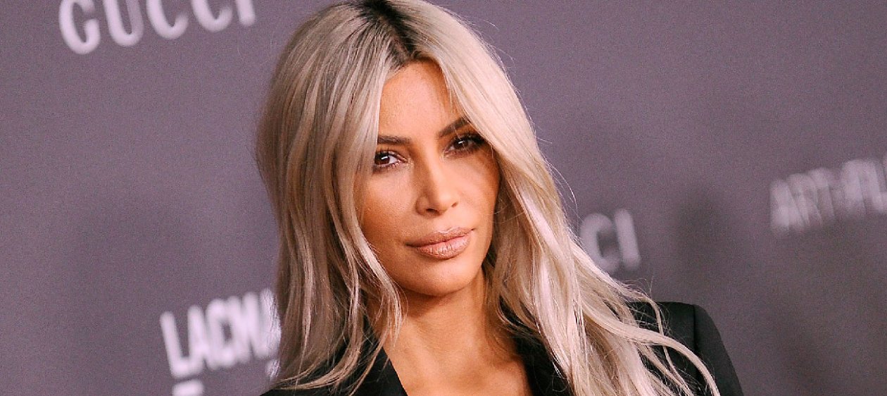 Kim Kardashian enloqueció a sus seguidores con nueva dentadura de oro