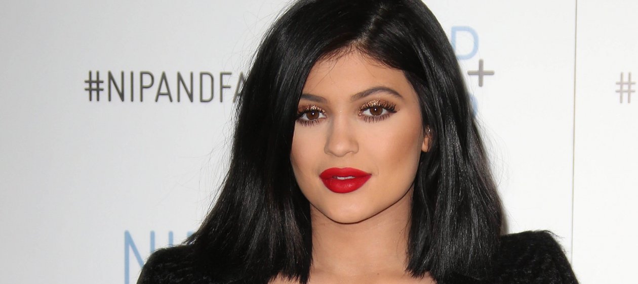 Kylie Jenner confirmó que fue madre de una niña