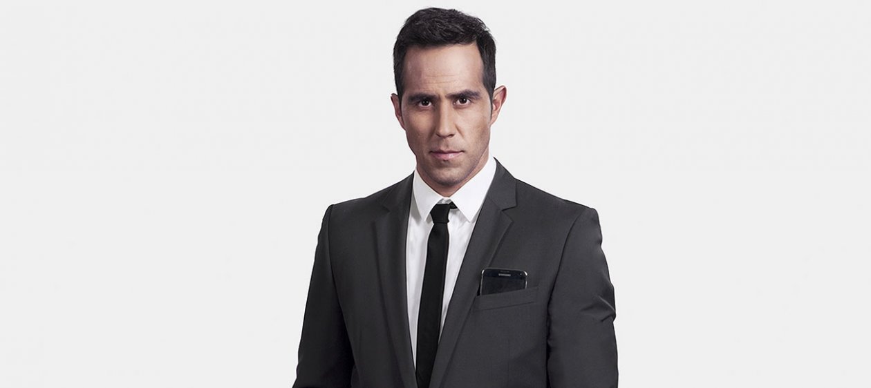 Los divertidos memes que generó el look de Claudio Bravo