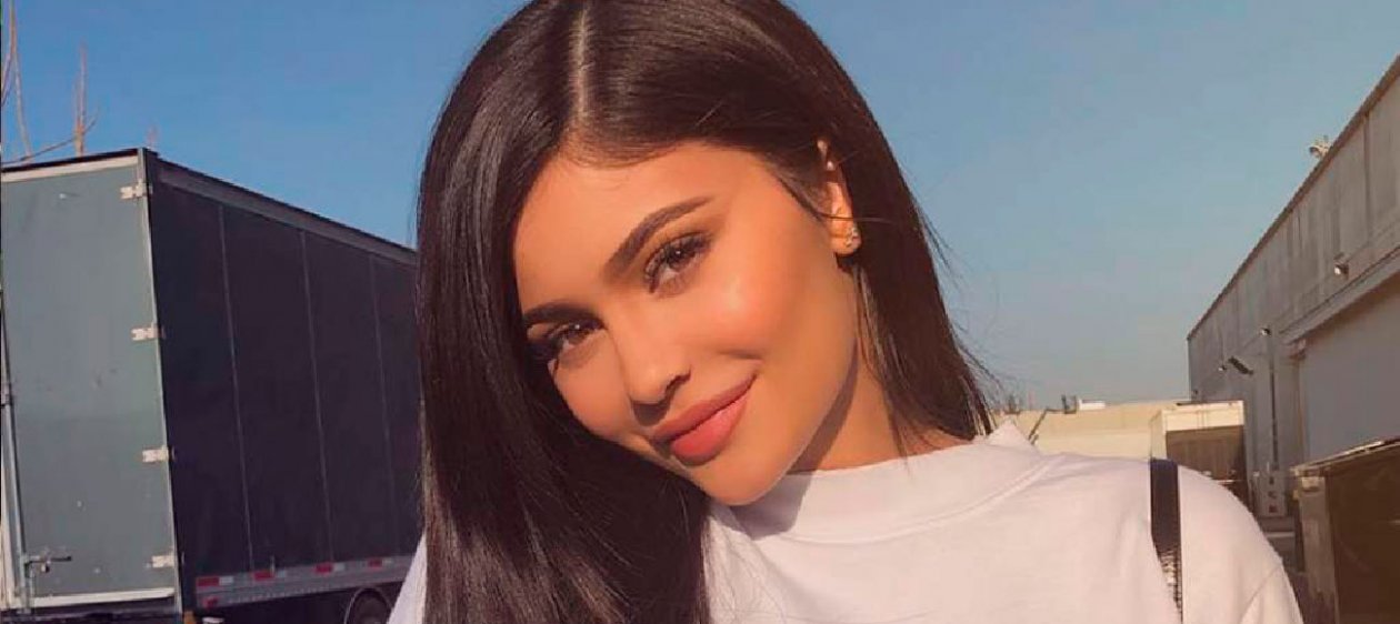La hija de Kylie Jenner se toma de las redes sociales y derrite con su ternura