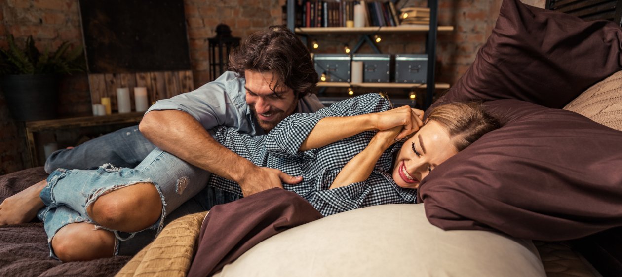 [COLUMNA] Karen Uribarri: El 'tickling' y cómo generar felicidad sexual