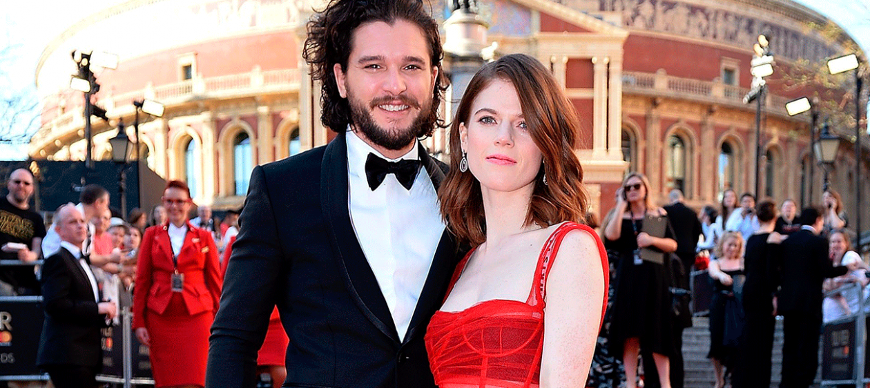 El divertido parte de matrimonio de Kit Harington y Rose Leslie