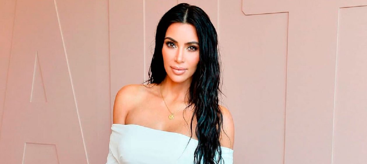 ¡Lo hizo de nuevo! Kim Kardashian se desnuda en Instagram