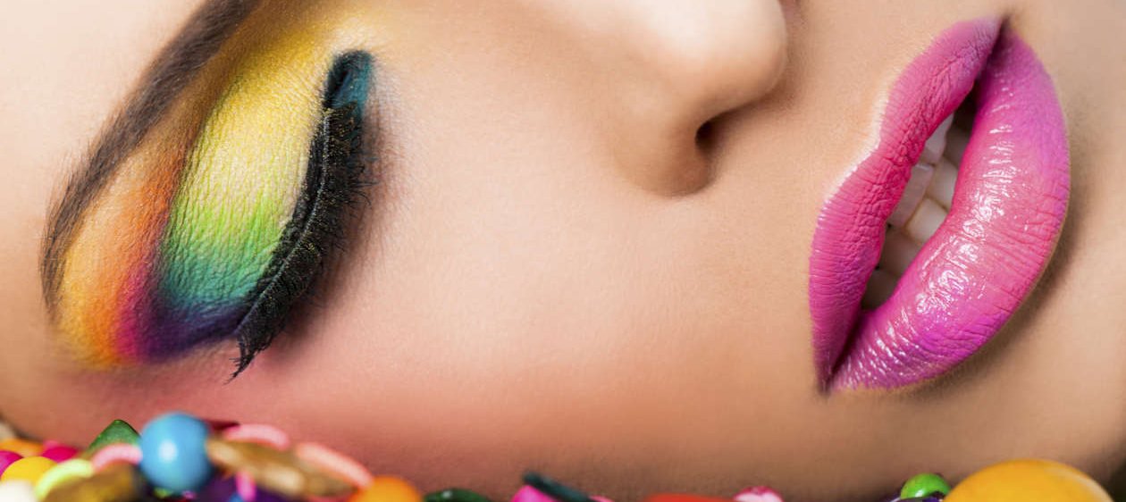Sombra de ojos pop: la nueva tendencia en maquillaje