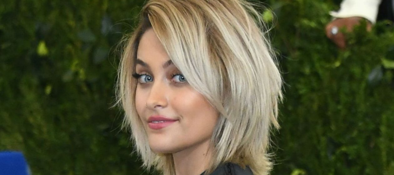 Paris Jackson limpia graffiti de la estrella de su padre en Hollywood