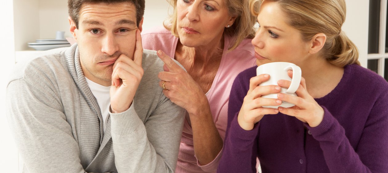 ¿Cómo evitar que tus padres se metan en tus relaciones amorosas?