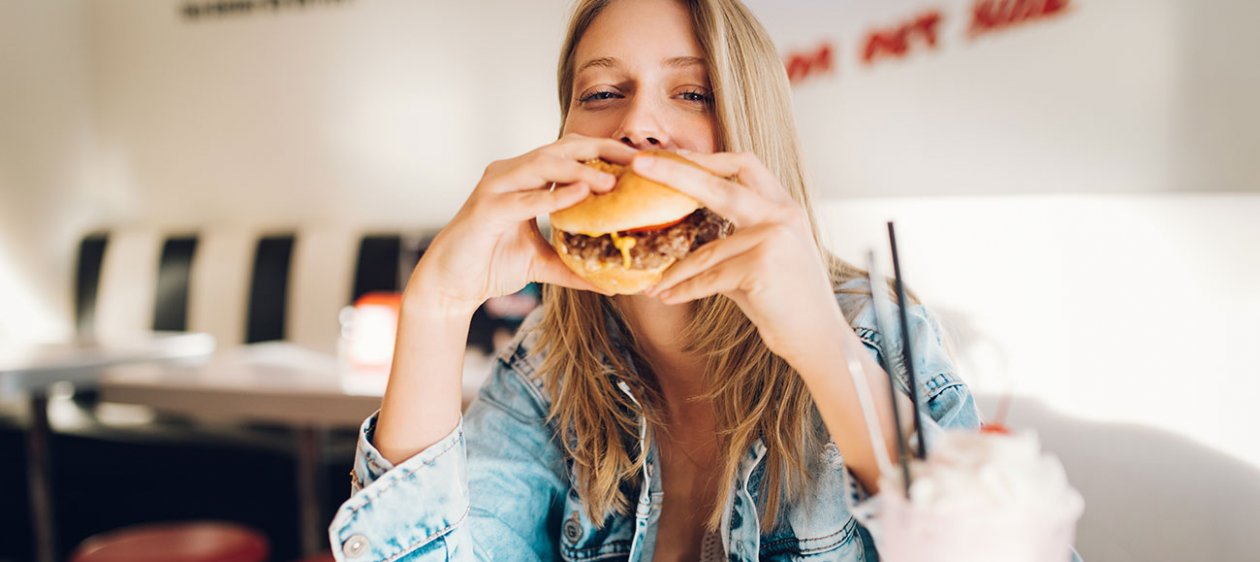 Esta es la fórmula secreta para comer de todo sin engordar