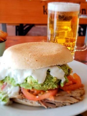 Día del Lomito: Celebremos este esponjoso y sabroso sándwich