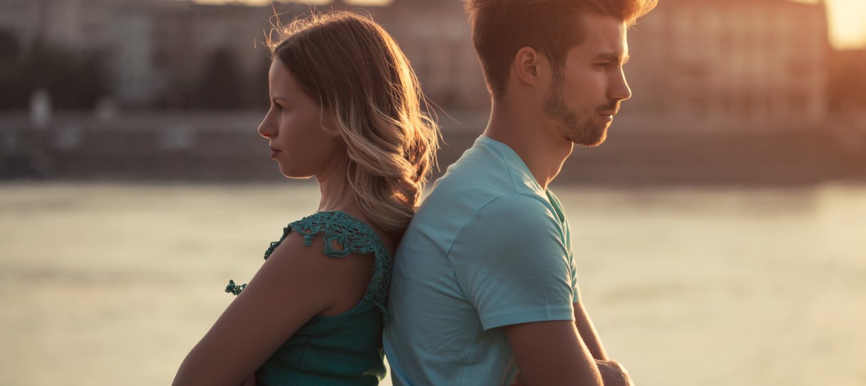 ¿Por qué las parejas infelices insisten en alargar su relación?