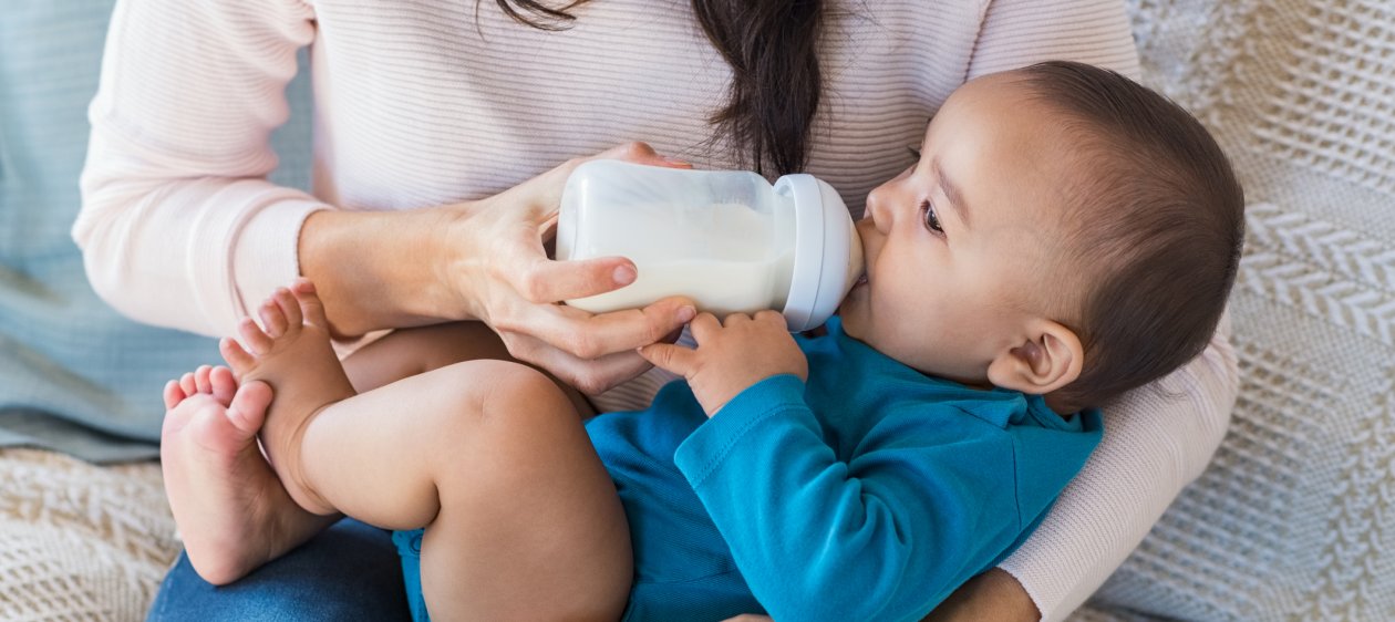 Postnatal: ¿Cómo ayudar a tu guagua a adaptarse a la mamadera?