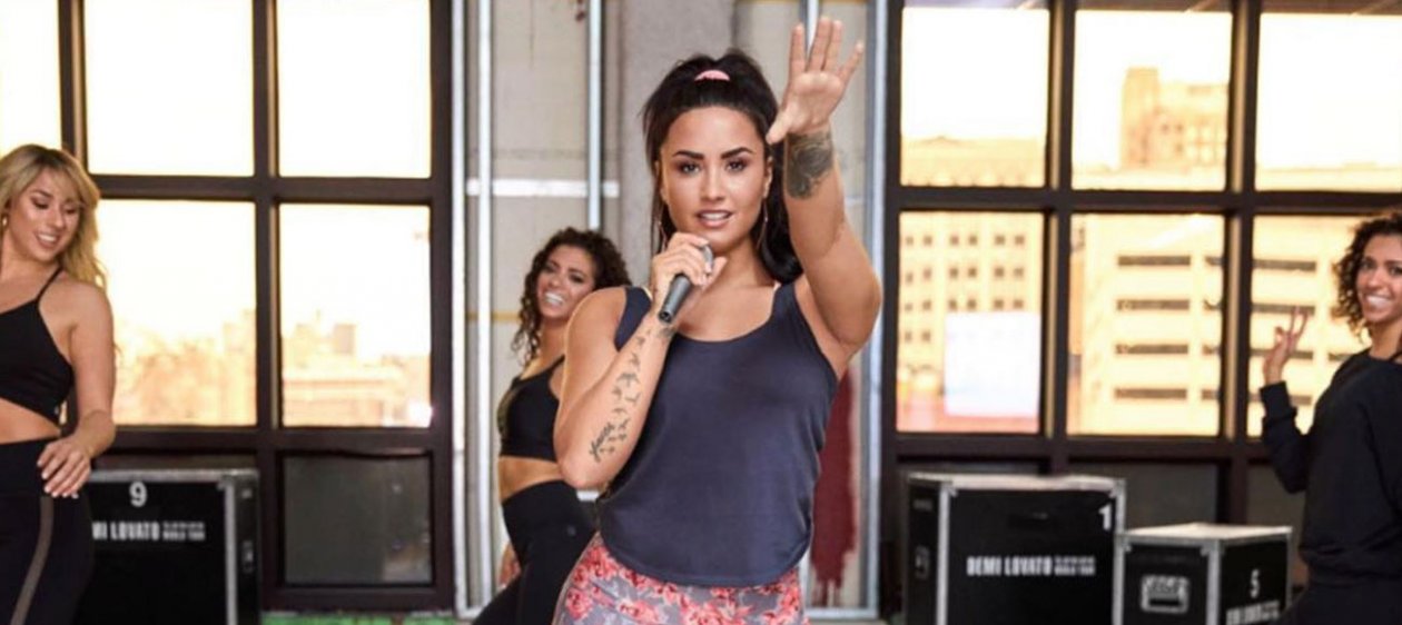 Demi Lovato reaparece a dos meses de internarse por sobredosis