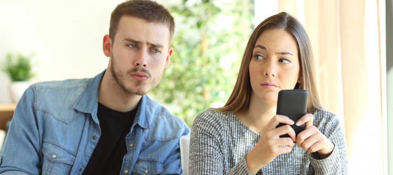5 Cosas que no deben hacer las parejas en redes sociales