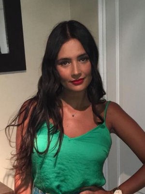 Dominique Gallego muestra orgullosa sus estrías en Instagram