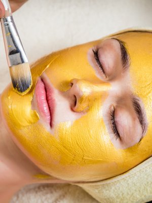 Los beneficios de las mascarillas de oro