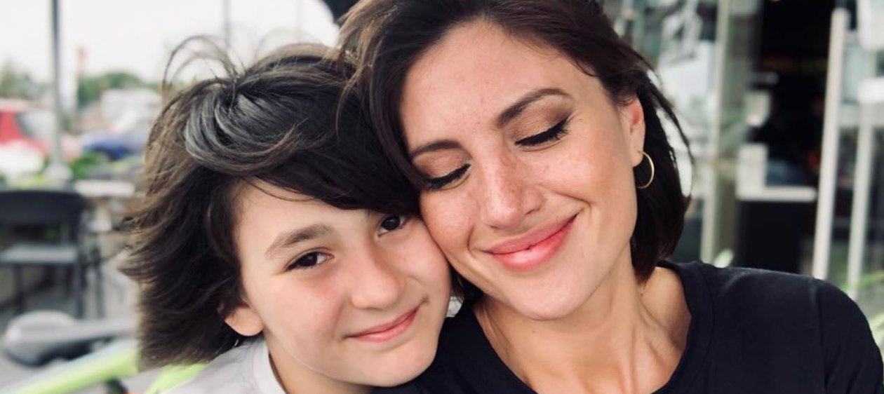 ¡Ya es un adolescente! Karen Bejarano muestra el nuevo look de su hijo