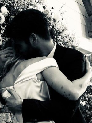 Las fotos que no viste del matrimonio de Miley Cyrus y Liam Hemsworth