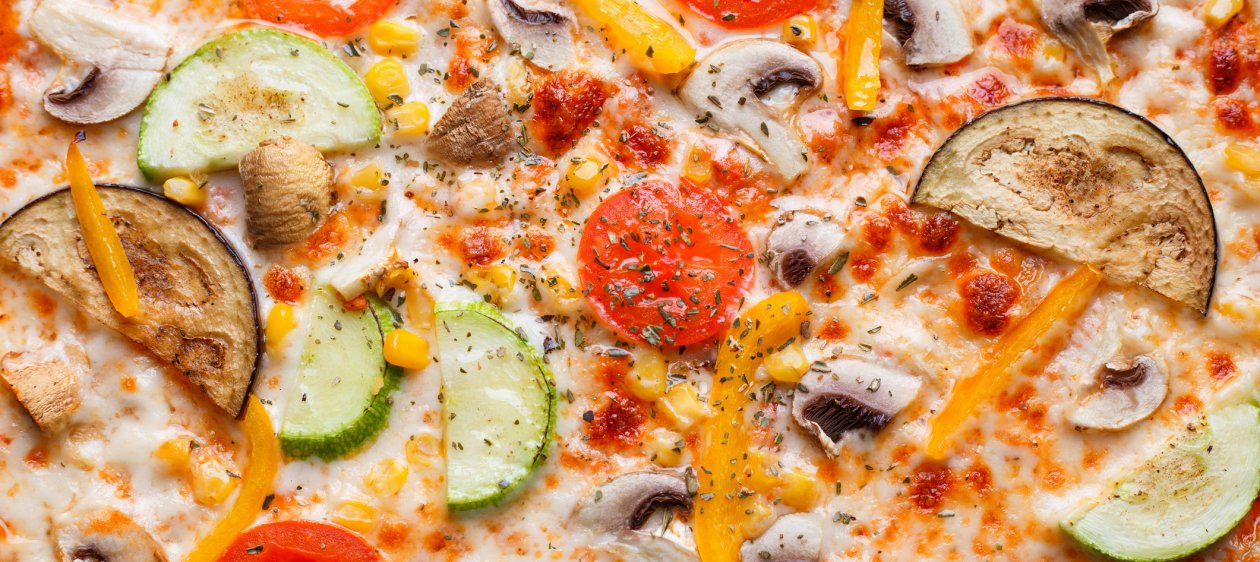 ¿Es mejor pedir una pizza familiar o dos medianas? ¡El misterio al fin se resolvió!