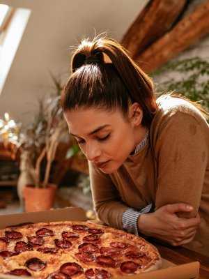 Existe un truco científico para no caer en la comida chatarra