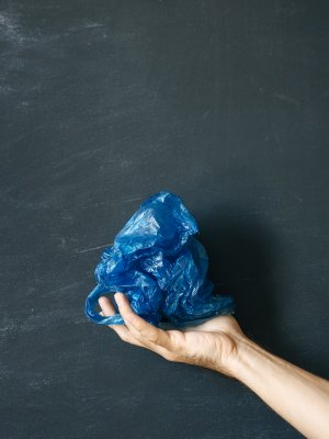 ¡Chao bolsas plásticas! Este 3 de febrero retail y supermercados no las entregarán más