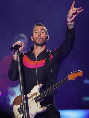 Lo único memorable del show de Maroon 5 en el Super Bowl 2019