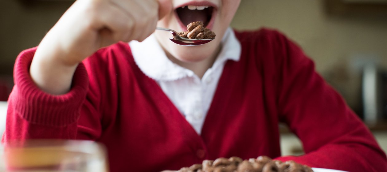 ¿Cómo elegir las colaciones adecuadas para los niños?