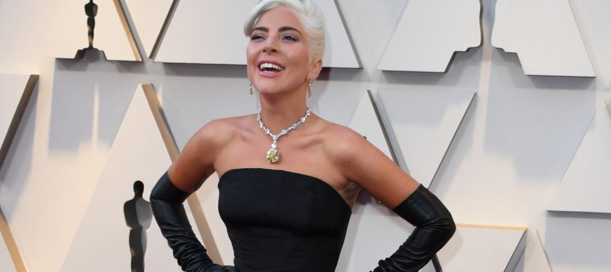 El gran secreto detrás del collar de Lady Gaga