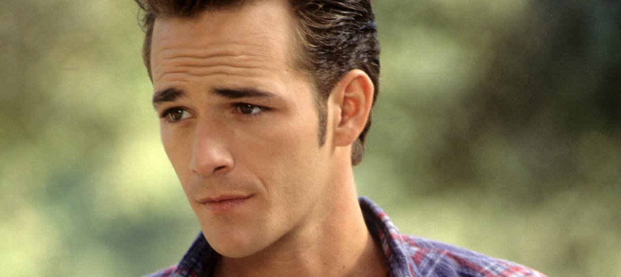 Hijos de Luke Perry le dedican emotivos mensajes