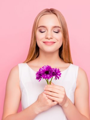 ¿Cómo influyen los aromas y colores en nuestra felicidad?