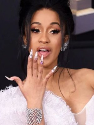 ¡Es oficial! Cardi B debutará en el cine en compañía de Jennifer Lopez