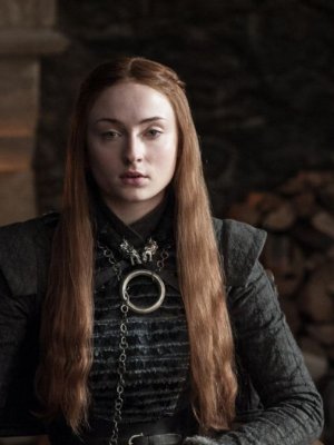 Actriz de 'Game of Thrones' sorprende tomando un vaso de vino 'al seco' Actriz de 'Game of Thrones' sorprende tomando un vaso de vino 'al seco'