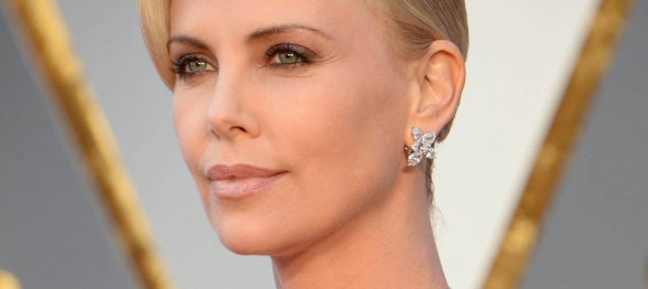 Charlize Theron busca novio