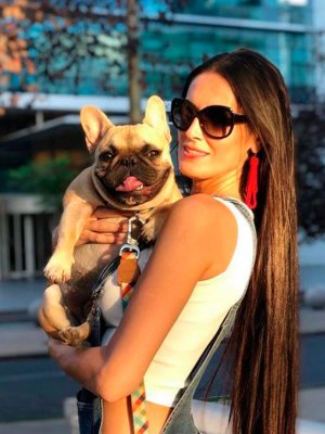 Adriana Barrientos sorprende con nuevo look en su cumpleaños Adriana Barrientos sorprende con nuevo look en su cumpleaños