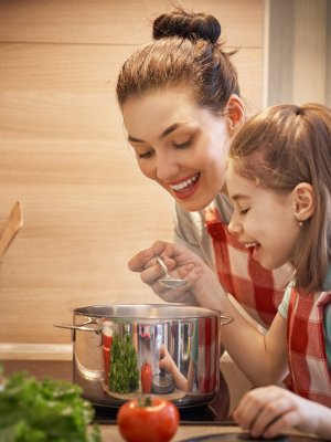 4 recetas de cremas y sopas para disfrutar en este invierno