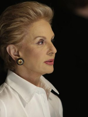 Carolina Herrera es acusada de plagio por Gobierno mexicano